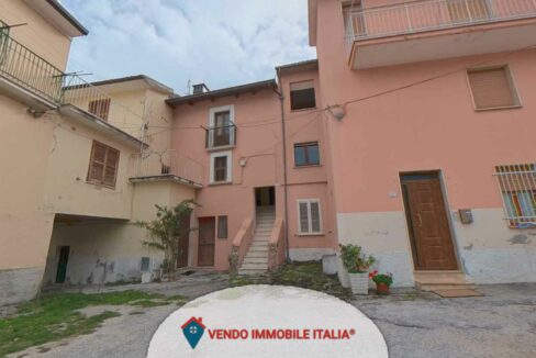 Appartamento-largo-capolitto-Tornimparte-AQ-25