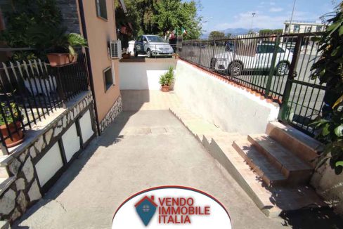 Locale-commerciale-via-romagnoli-latina-LT-04