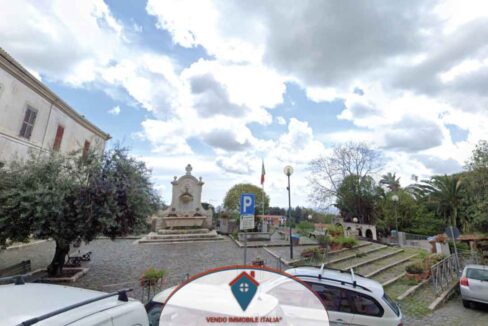 Locale-piazza-romana-Cori-LT-03