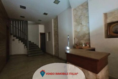 Locale-via-ninfina-Cori-LT-12