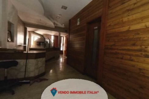 Locale-via-ninfina-Cori-LT-16