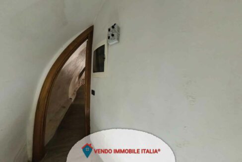 Locale-via-ninfina-Cori-LT-18