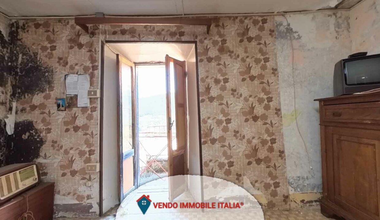 Appartamento-corso-vittorio-emanuele-33-Carpineto-Romano-RM-10