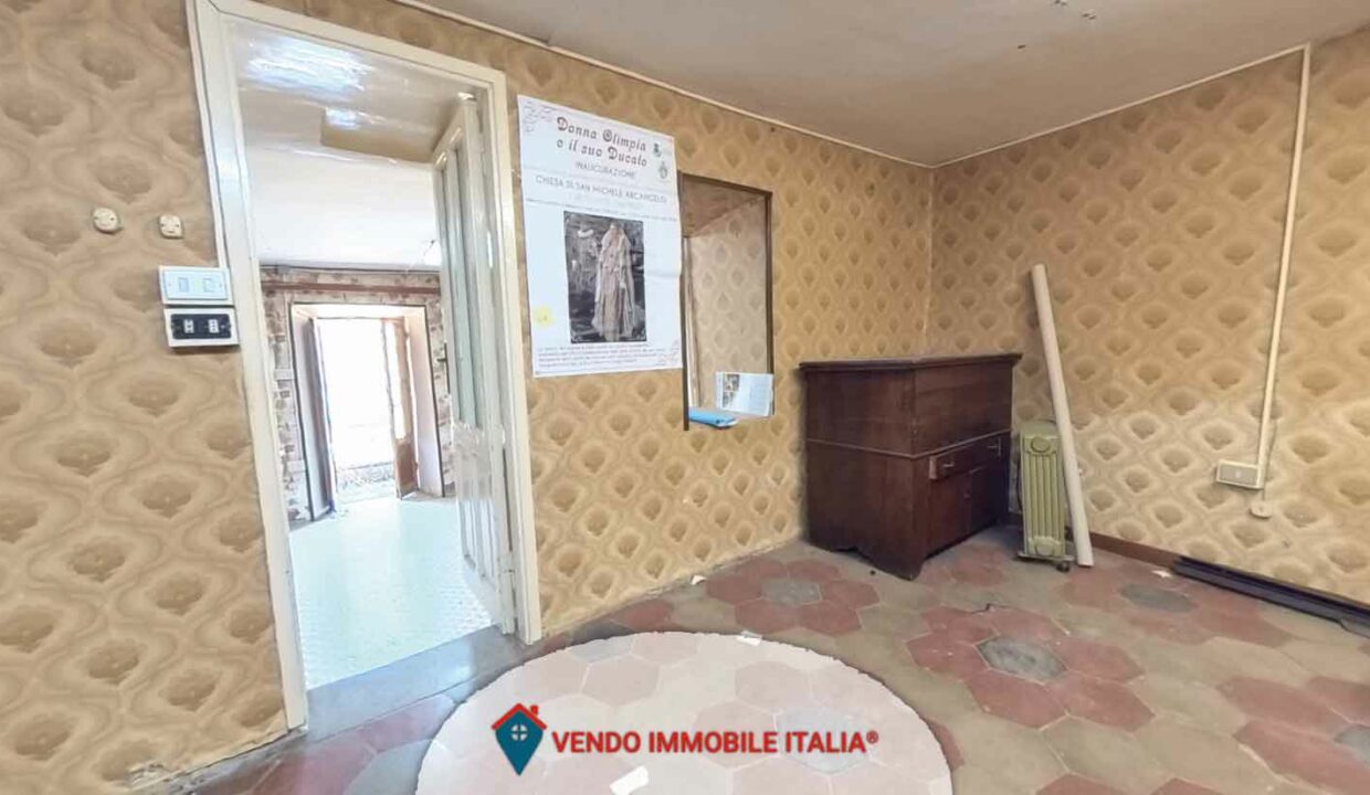 Appartamento-corso-vittorio-emanuele-33-Carpineto-Romano-RM-12