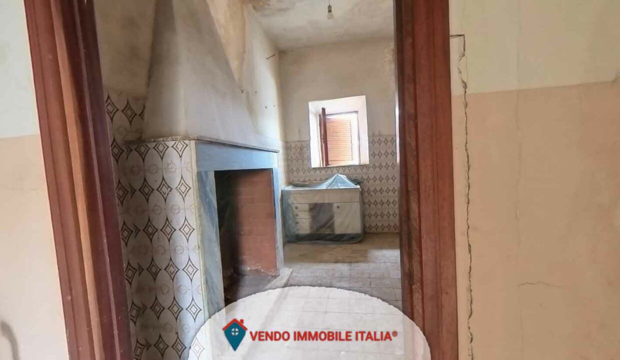 Appartamento-via-borgo-santantonio-priverno-lt-di-60mq-11