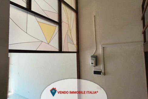 Locale-commerciale-via-cavour-Latina-LT-28