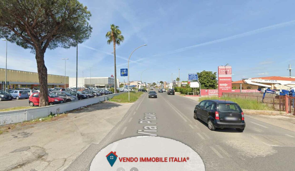 Locale-via-piave-Latina-LT-03