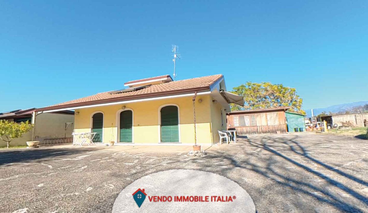 Villa-via-dellanatra-Borgo-Podgora-LT-24