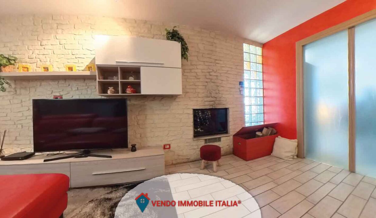 villino-via-dellanatra-borgo-podgora-lt-20