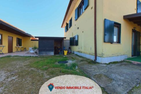 villino-via-dellanatra-borgo-podgora-lt-33