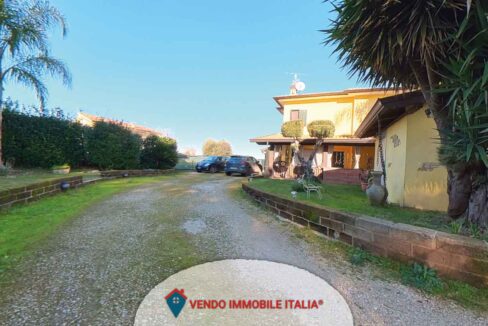 villino-via-dellanatra-borgo-podgora-lt-34